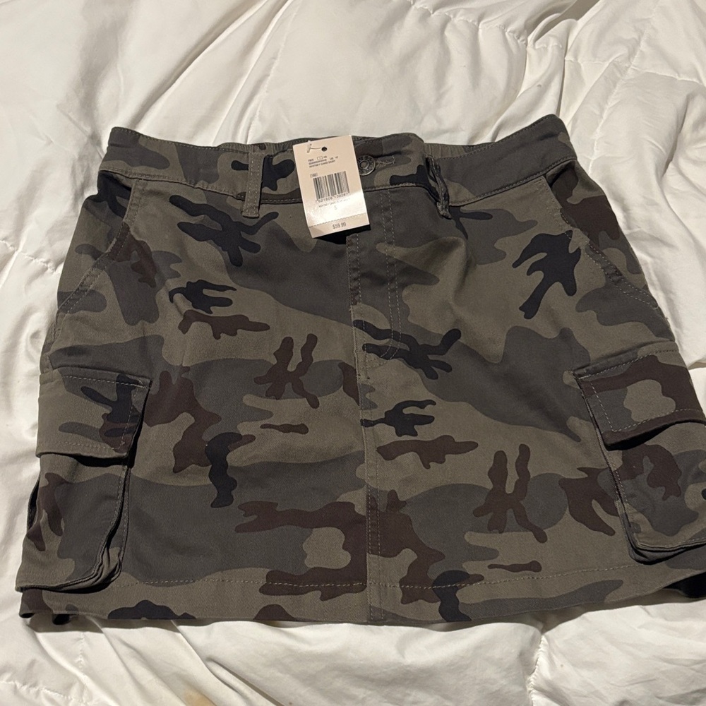 Guess Olive Multi Camo Mini Skirt